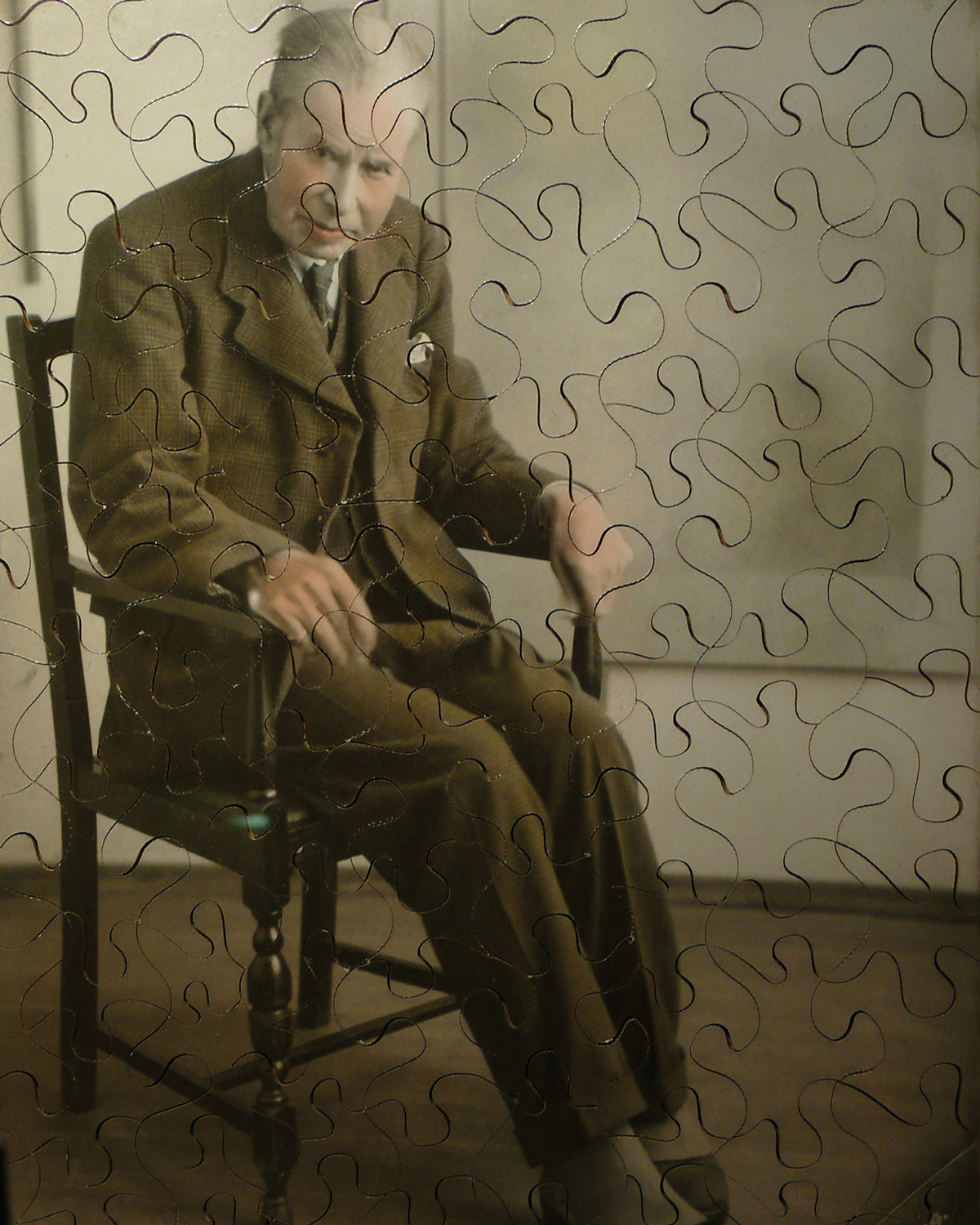A jigsaw puzzle depicting David Devant about the time of his forced resignation from The Magic Circle in nineteen thirty six.