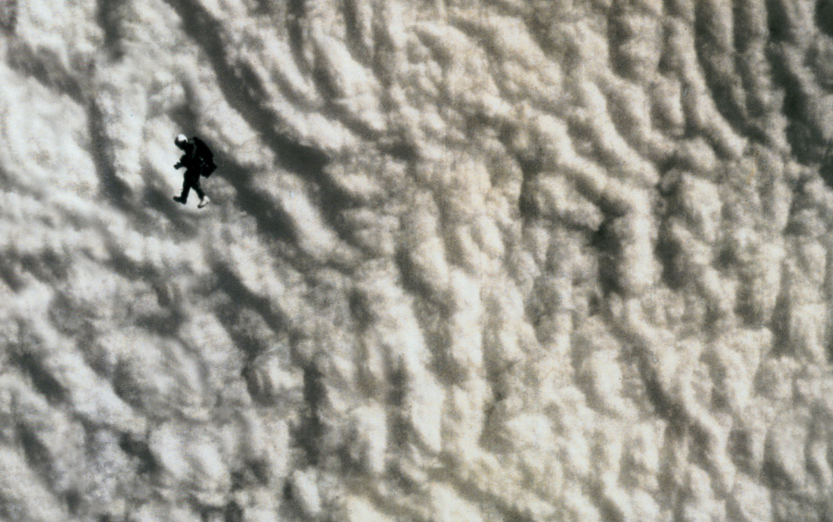 Aerial photograph of Joe Kittinger falling through clouds, 16 August 1960.
