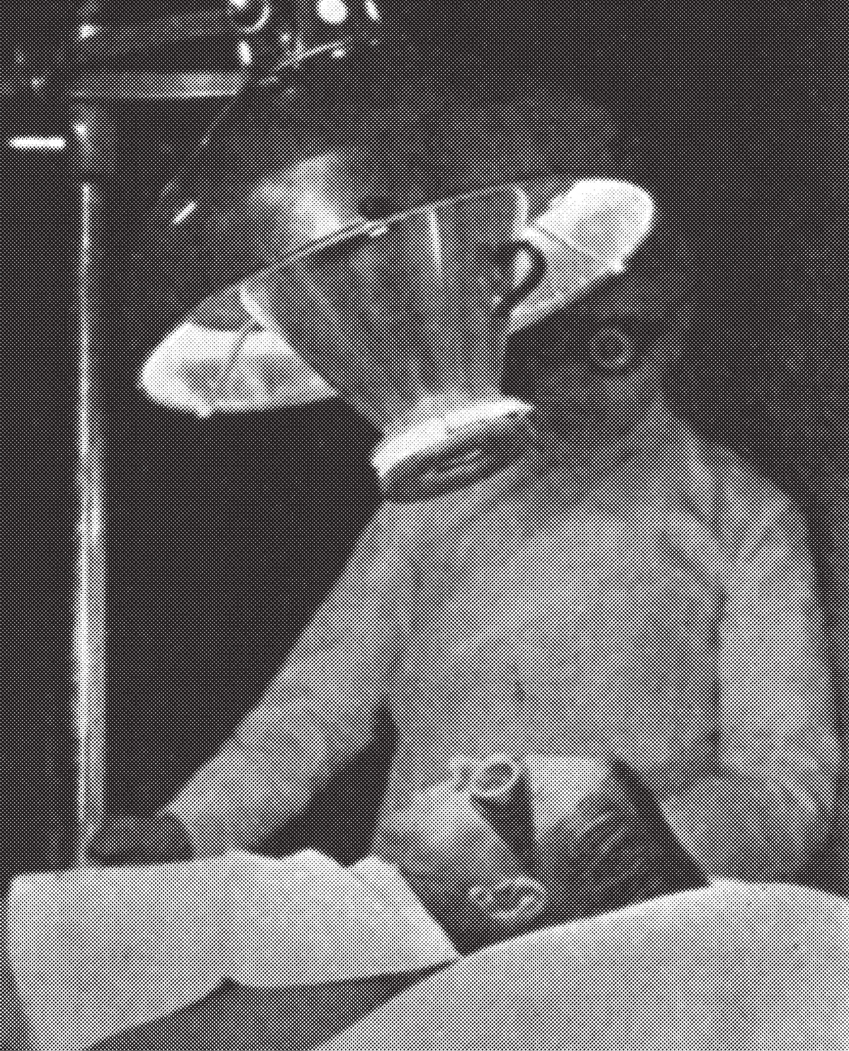 A photograph from a 1938 manual showing chromo-therapy in action using a “Kromayer” light.