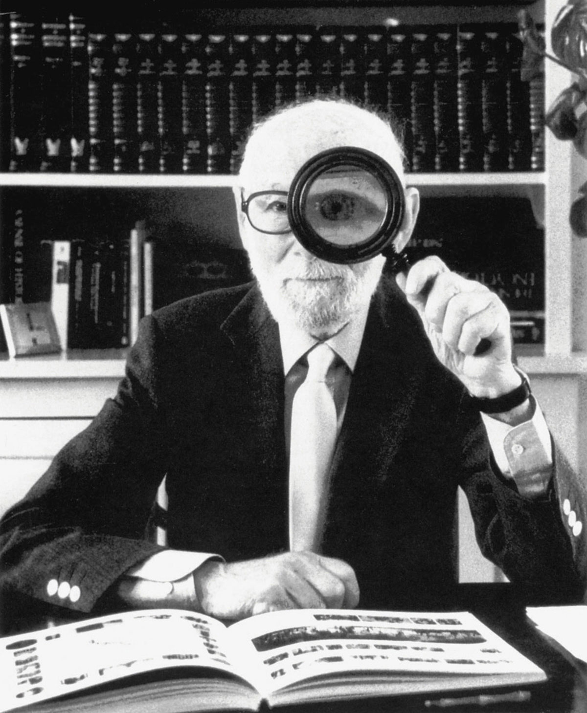 One more example of the “magnifying glass in front of the eye” genre, here in an image of Otto Bettmann in nineteen eighty eight. 