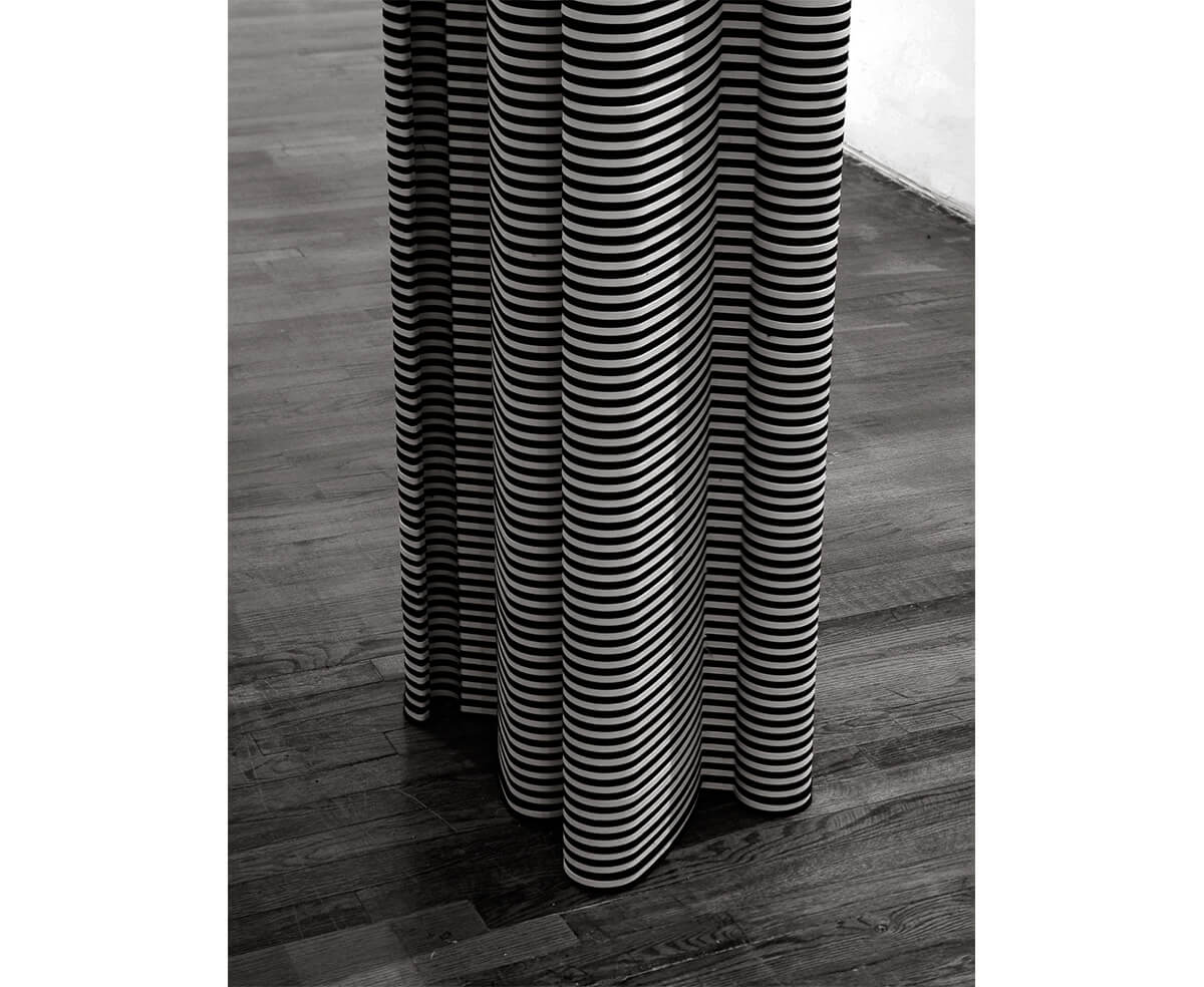 Jacob Dahlgren, Untitled endless column, clothes hangers, 2006. Photo David Yellen.