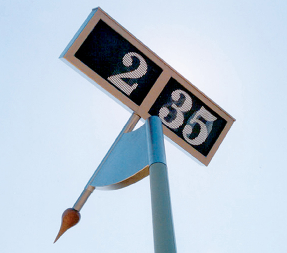 A photograph of a digital sundial.