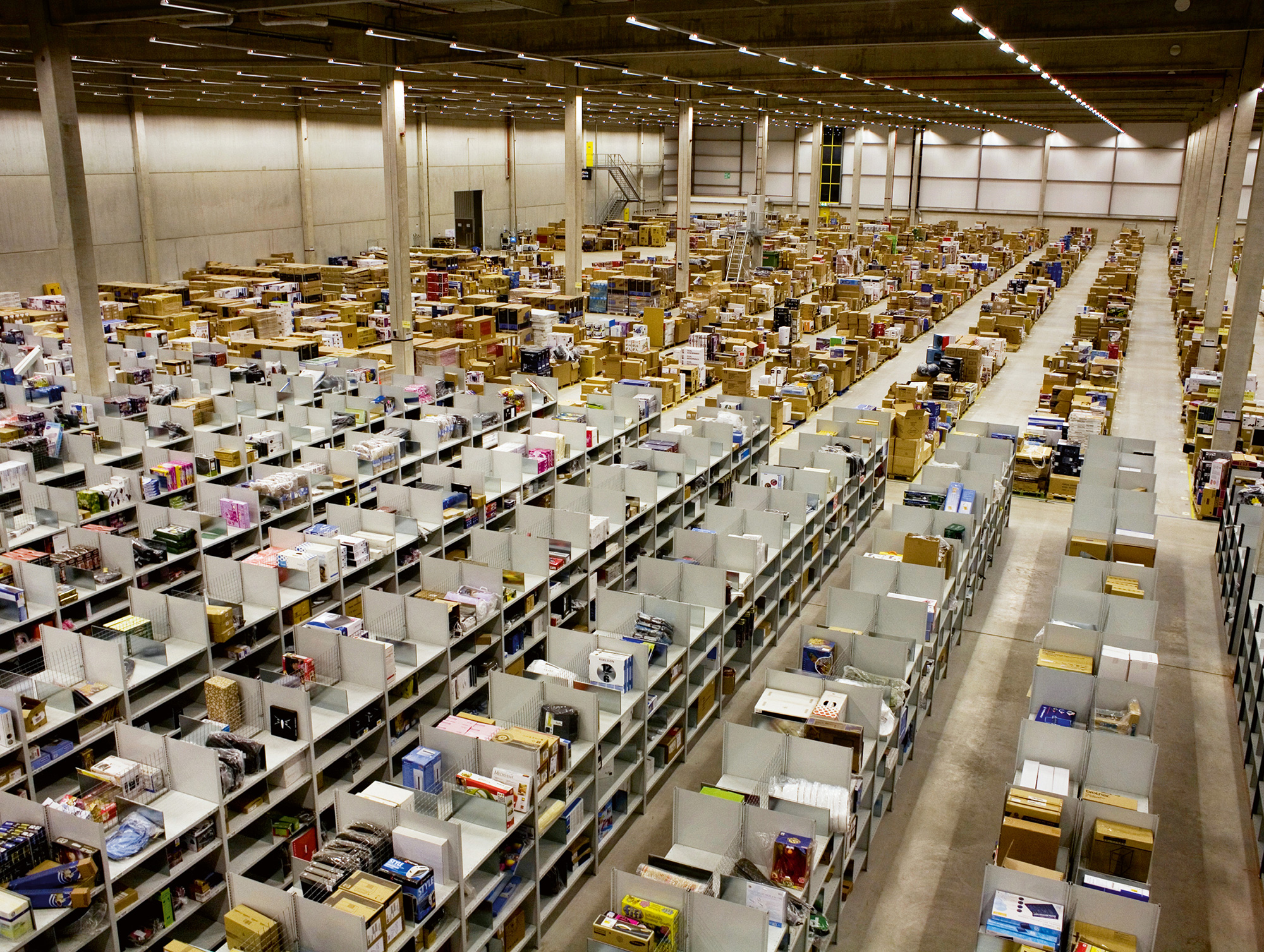 Gareth Phillips’s photograph of Amazon’s distribution center in Swansea, which covers more than 800,000 square feet.