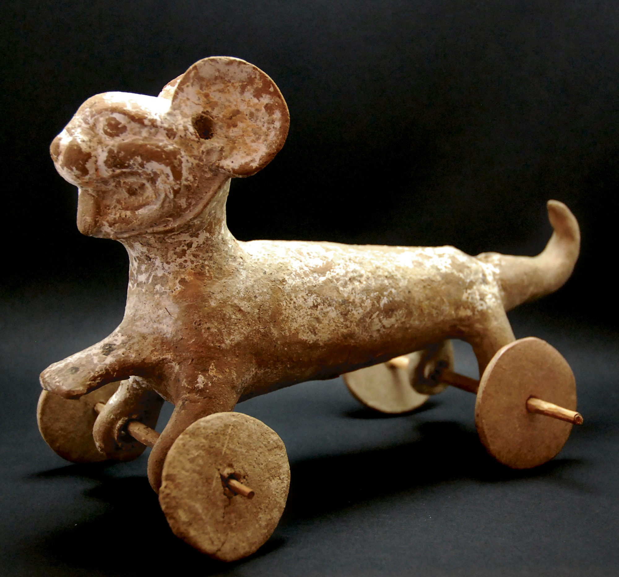 CABINET / Wheeled Animal Effigies in Mesoamerica